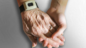 Comment trouver la bonne aide à domicile pour une personne âgée ?