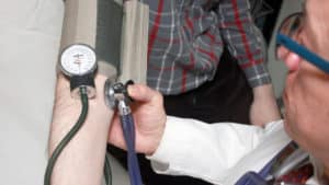 Arrêt de travail abusif : comment lutter avec la contre-visite médicale ?